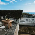 Rose Di Pietra *