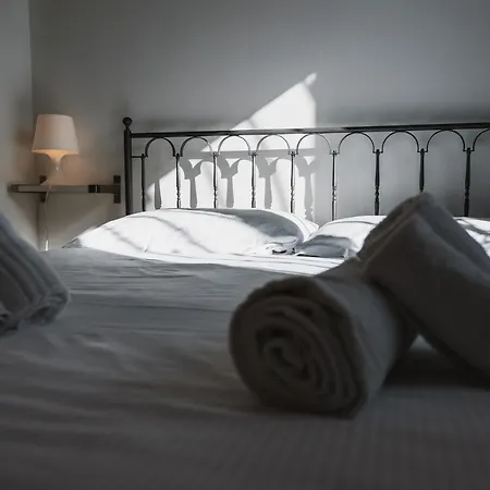 Rose Di Pietra Alojamento de Turismo Rural *