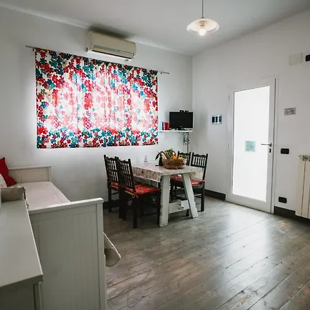 Rose Di Pietra Farm stay